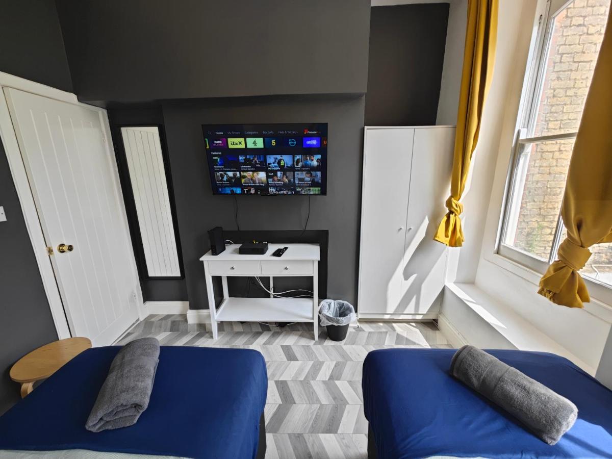 2 Bedroom 2 Bathroom Apartment In Old St - Shoreditch - Zone 1 ロンドン エクステリア 写真