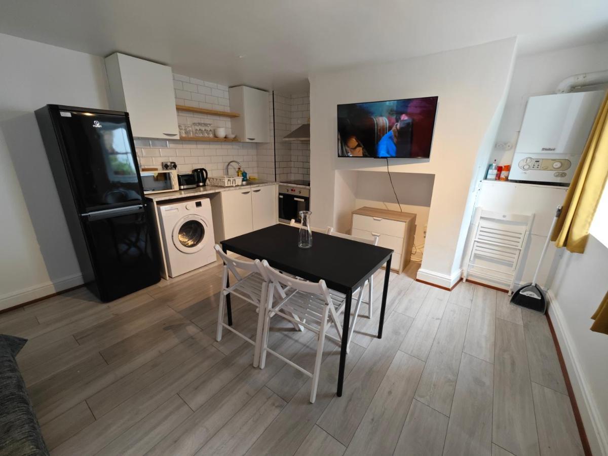2 Bedroom 2 Bathroom Apartment In Old St - Shoreditch - Zone 1 ロンドン エクステリア 写真